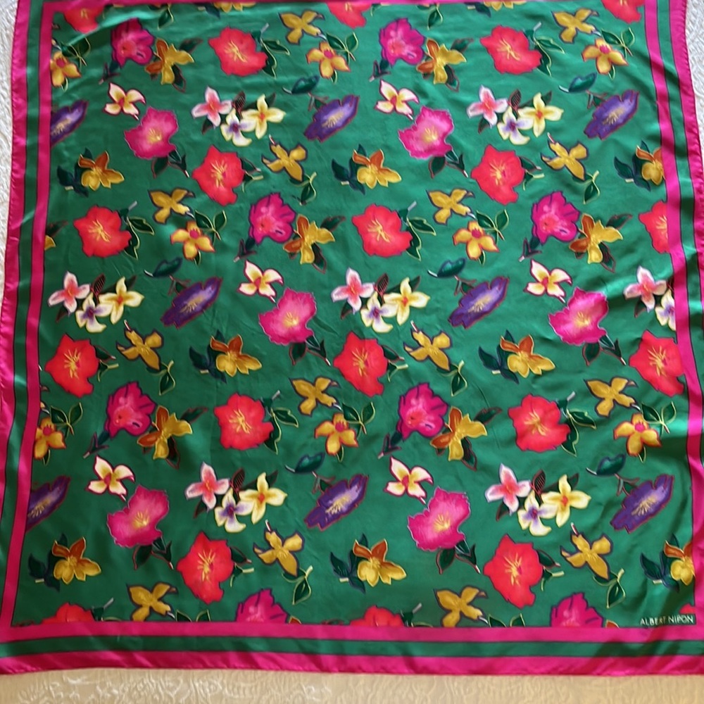 Albert Nipon Vintage Square Scarf 100% Silk Flora… - image 3